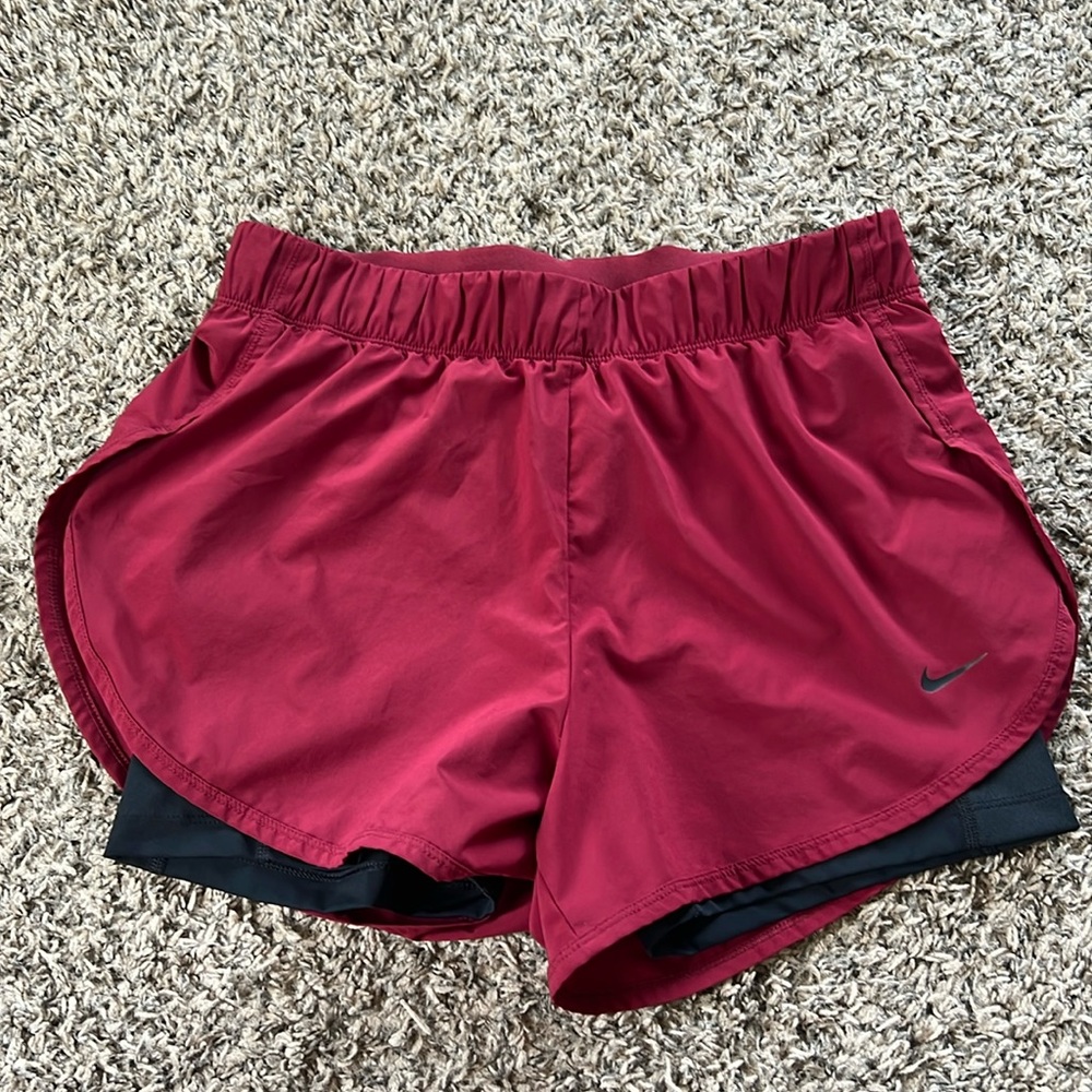 Nike One Women's Dri-FIT High-Waisted 3" 2-in-1 Shorts